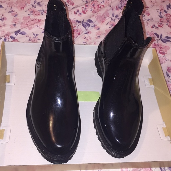 Michael Kors Rain Boots Tipton - Picture 2 of 6